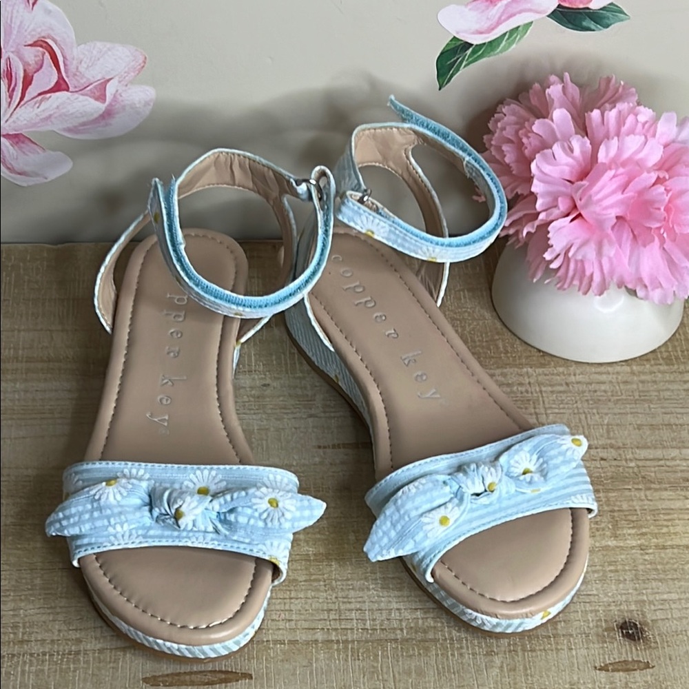 Copper Key Blue Daisy Sandals for Girls. 1-27